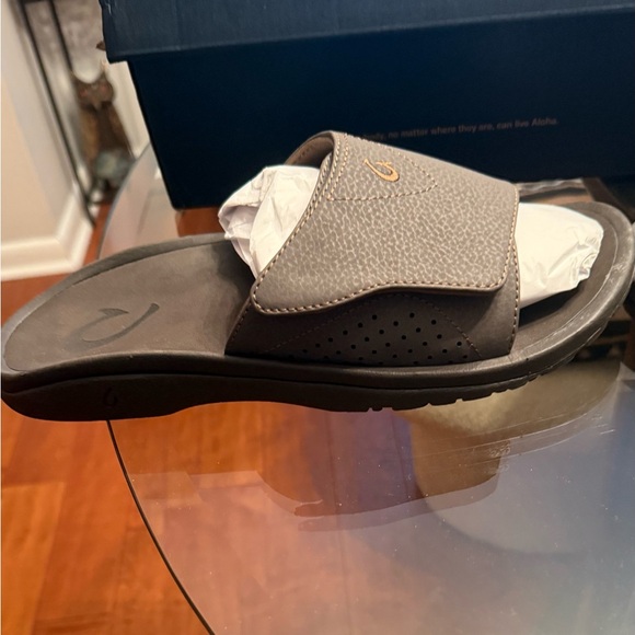 Olukai Men's Brown Slide Sandals - Picture 4 of 13